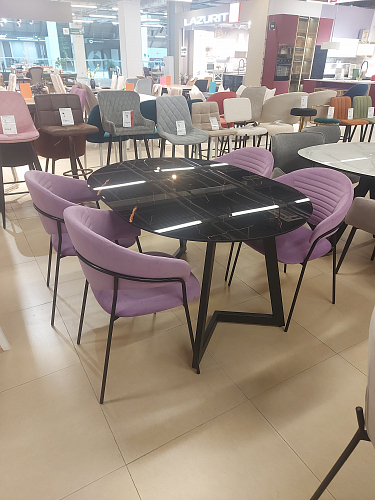 Стеклянный стол Алингсос 100(140)х100х76 мрамор серый / черная шагрень из шоурума 4